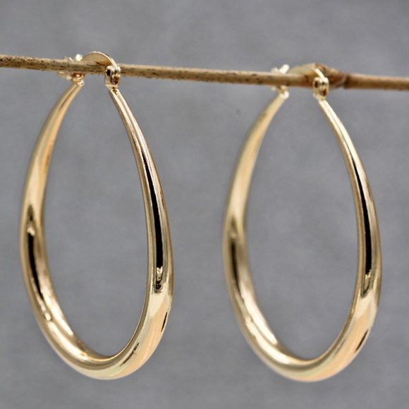 *NEW 18K Yellow Gold 1.5'' Oval Hoop Earrings - Picture 1 of 12